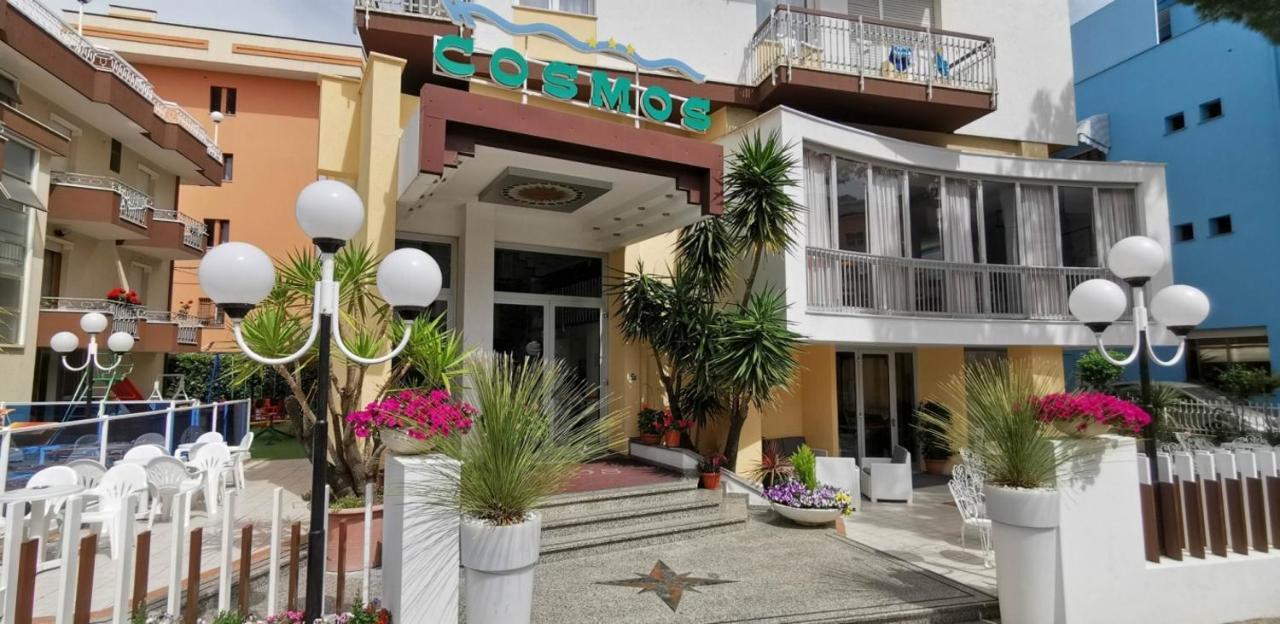 Hotel Cosmos 里米尼 外观 照片